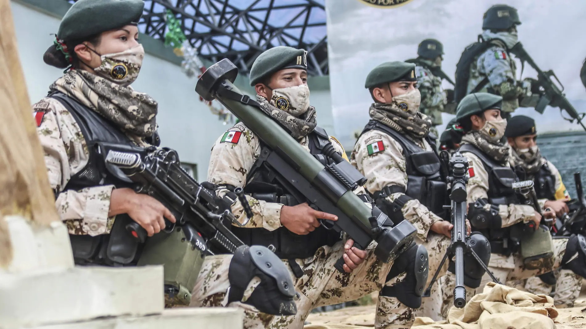 DESFILE-ENSAYO-MILITAR-SEDENA-EJERCITO-GUARDIA NACIOANAL-BLINDADOS-ARMAS (2)